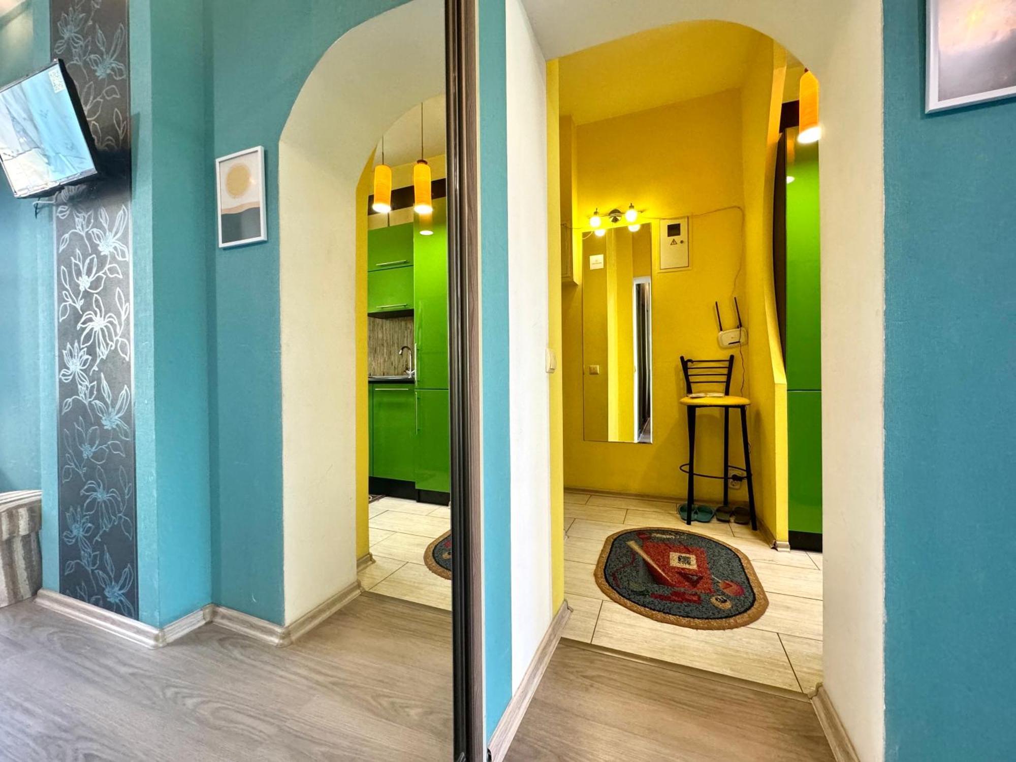 Apartpoltava, однокімнатні з кутовою ванною, біля краєзнавчого музею, арт кафе кавун شقة